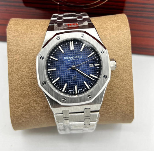 Audemars Piguet (AP) Royal Oak – Luxury Gents Chain Watch
